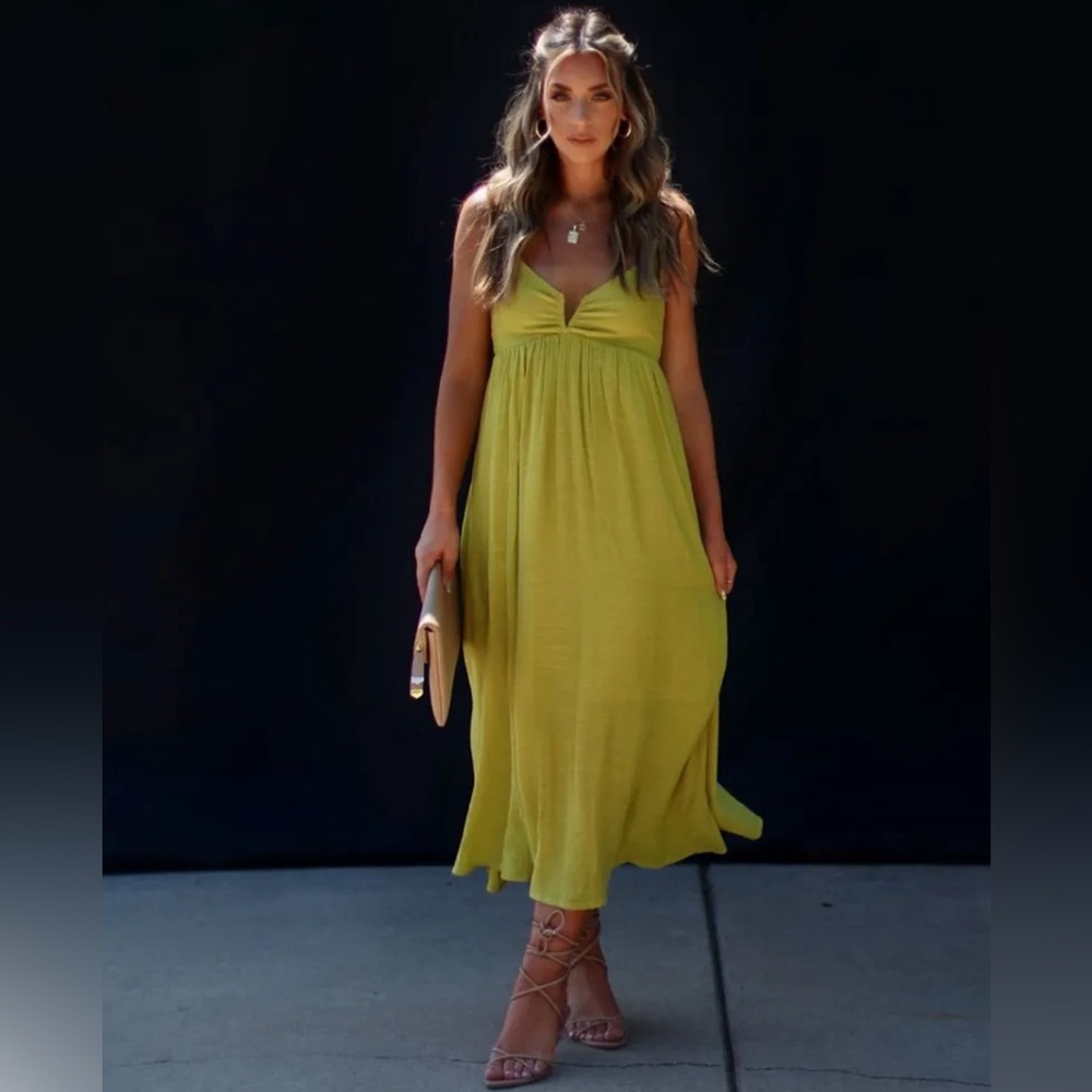 Carmina Pocketed Midi Dress - Lime